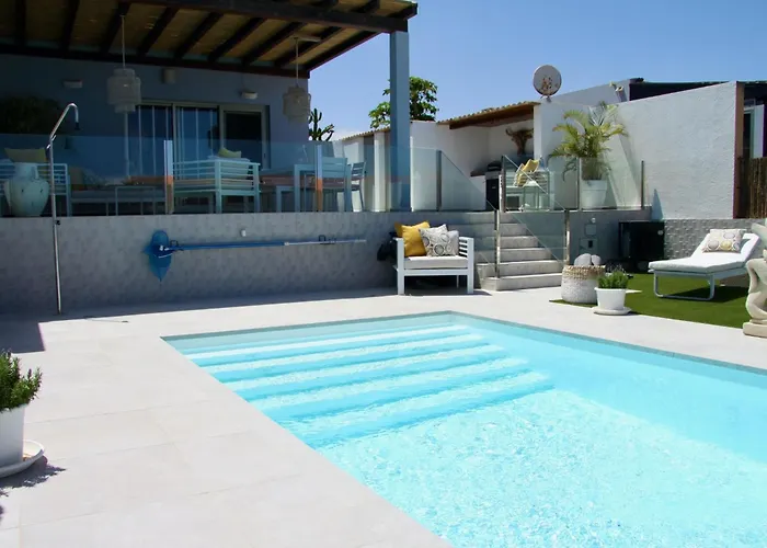 Сasa de vacaciones Mit Pool Fuer 2 Personen Und 4 By Interhome