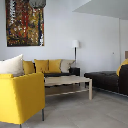 Mit Pool Fuer 2 Personen Und 4 By Interhome *