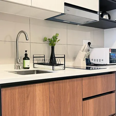 Mit Pool Fuer 2 Personen Und 4 By Interhome בית נופש