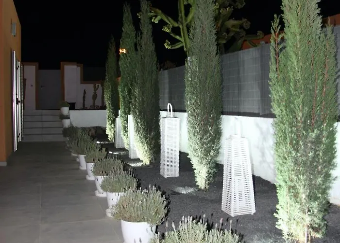 Mit Pool Fuer 2 Personen Und 4 By Interhome Tatil Evi *