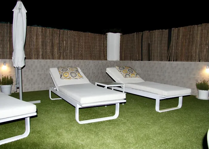 Nyaraló Mit Pool Fuer 2 Personen Und 4 By Interhome