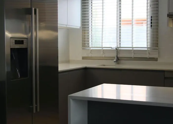 Nyaraló Mit Pool Fuer 2 Personen Und 4 By Interhome La Guirra