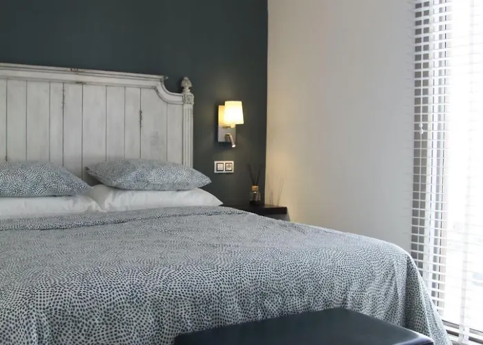 Nyaraló Mit Pool Fuer 2 Personen Und 4 By Interhome