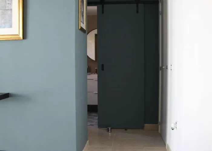 Mit Pool Fuer 2 Personen Und 4 By Interhome Nyaraló La Guirra